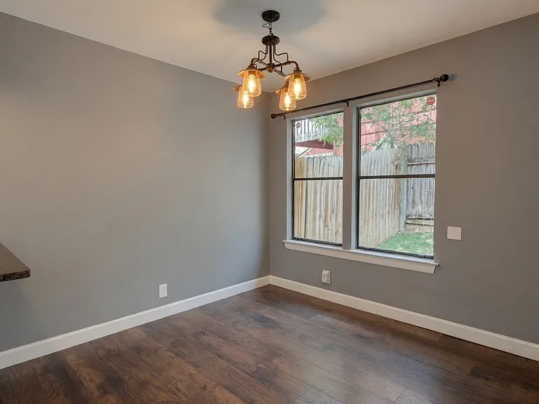 8107 Hood Cir #B — Photo 11