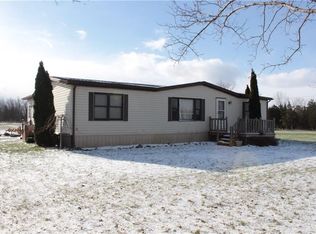 714 Deal Rd, Romulus, NY 14541