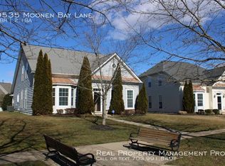 9535 Moonen Bay Ln, Bristow, VA 20136