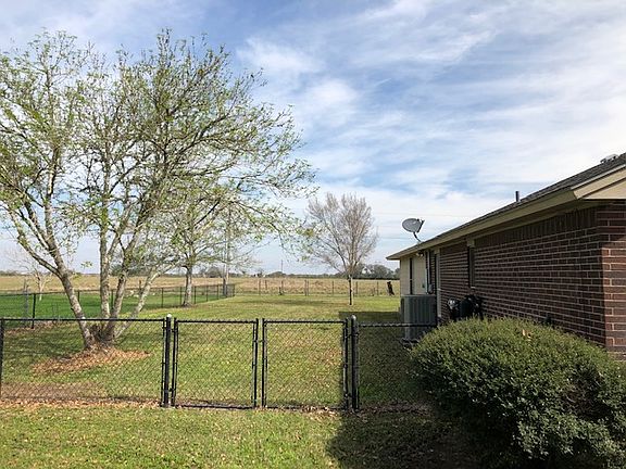2nd image of 48 Longview Dr
