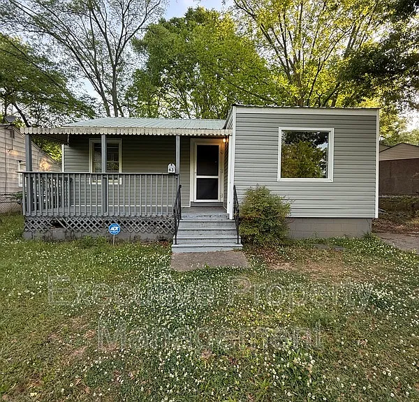 63 Wilkes Cir — Photo 1
