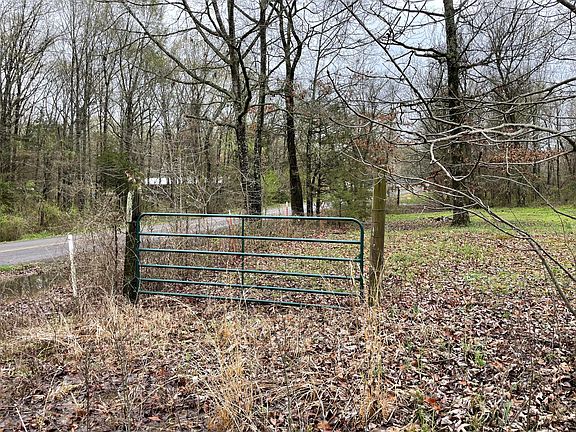 5th image of 1695 County Road 2241
