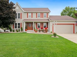 423 Plymouth Ct, Brunswick, OH 44212