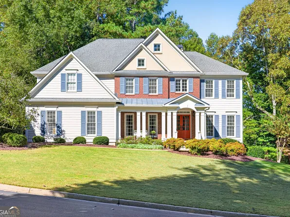 810 River Cove Dr, Dacula, GA 30019