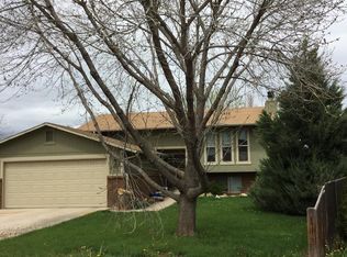 2512 Flintridge Pl, Fort Collins, CO 80521