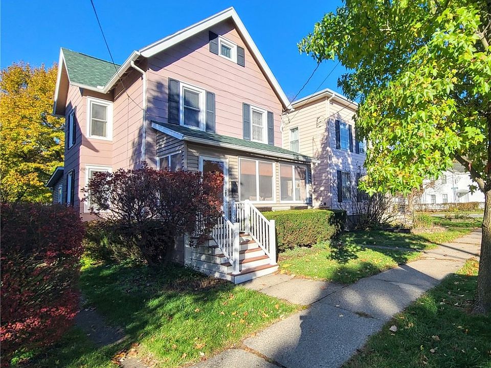 1st image of 308 E Lincoln St