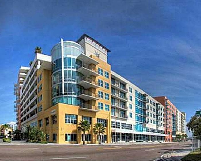 1st image of 1208 E Kennedy Blvd Unit 818