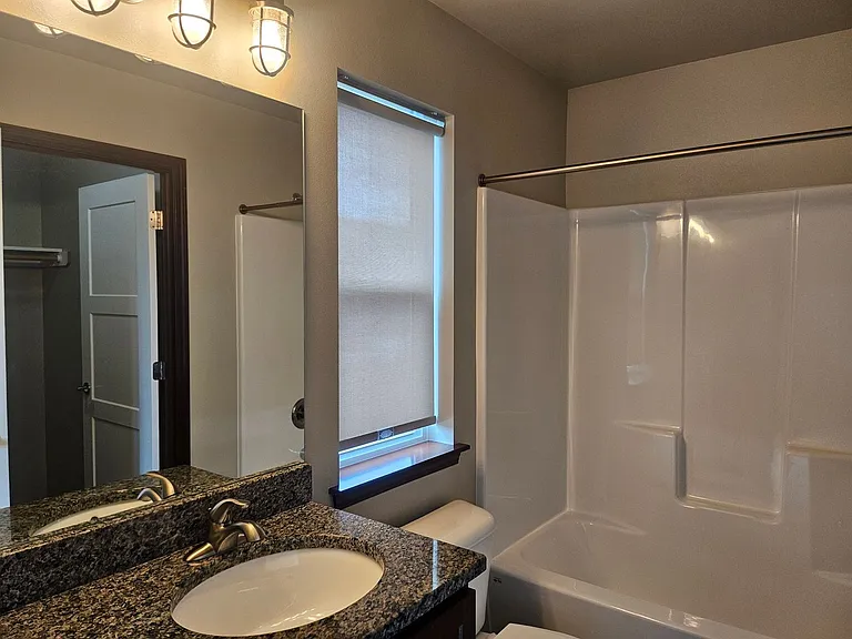 488 S Kansas Loop — Photo 12