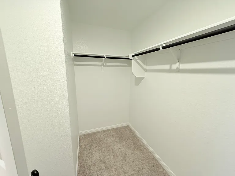 212 Swinging H Ln — Photo 27
