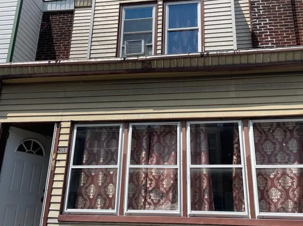 2010 S Bucknell St, Philadelphia, PA 19145