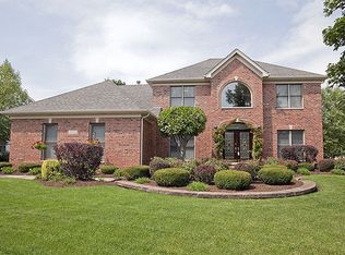 3707 Landsdown Ave, Naperville, IL 60564