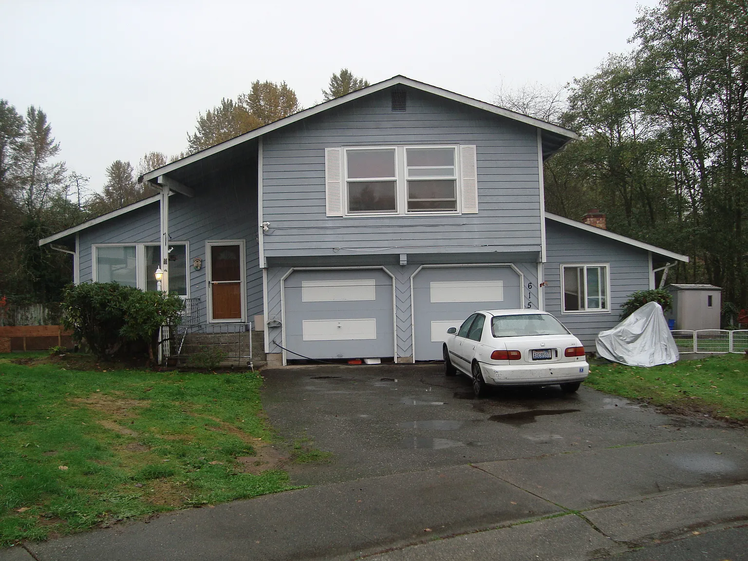 615 S 137th Pl photo 1