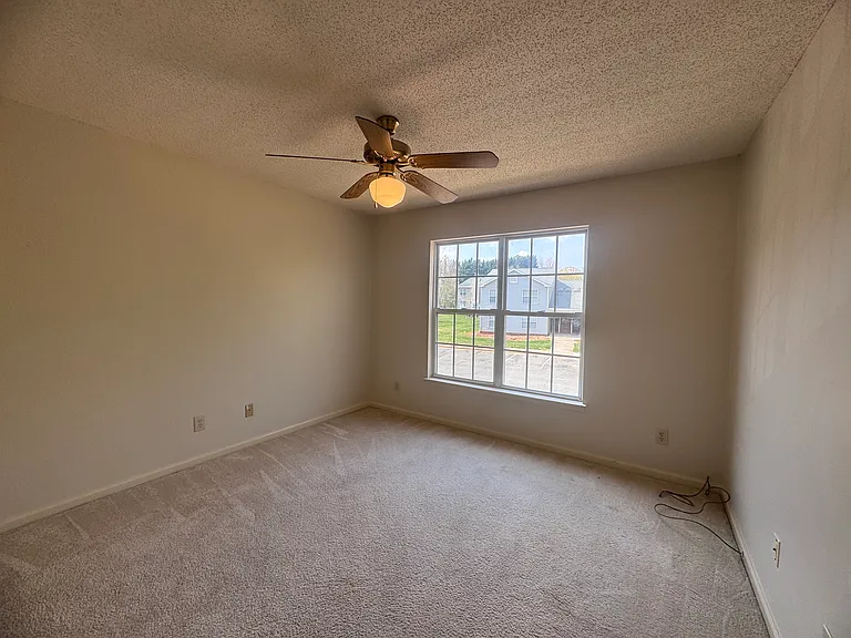 15C Meadowood Glen Way — Photo 23