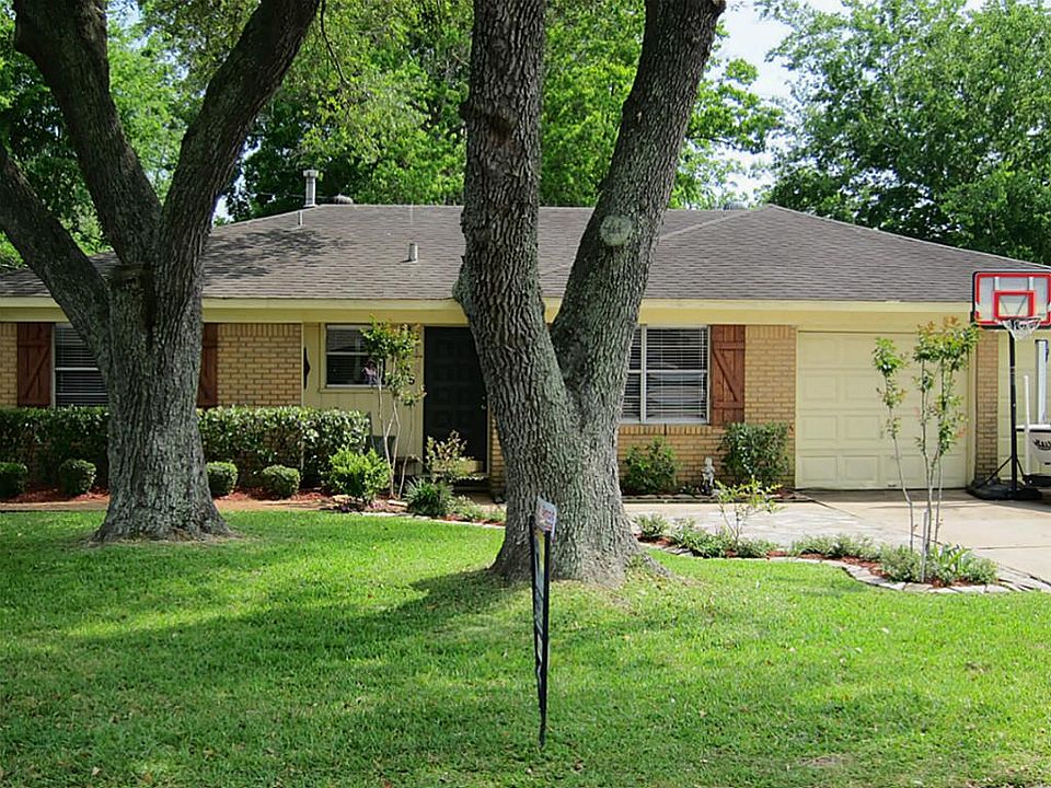 1st image of 2506 Estate Dr