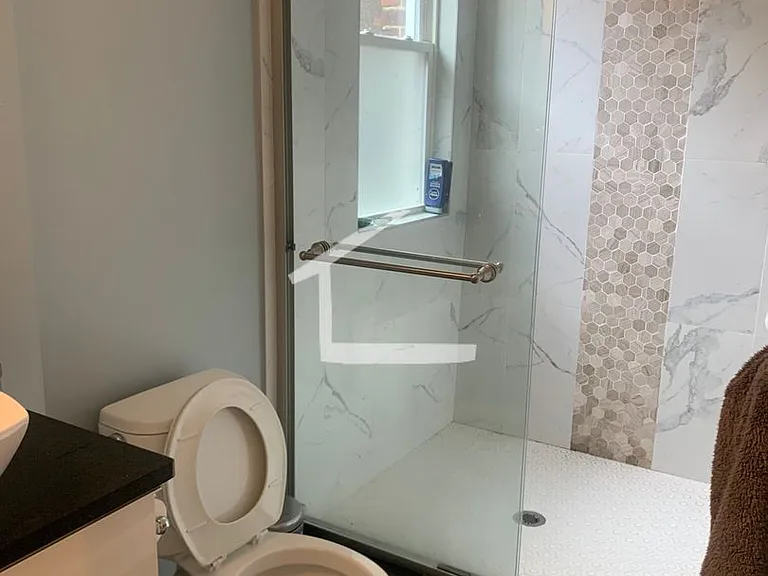 186 Kelton St #4 — Photo 8