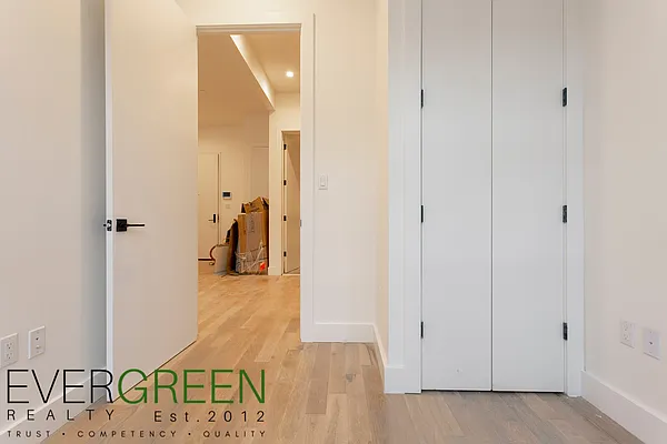 Rented by Pinn Realty | media 23