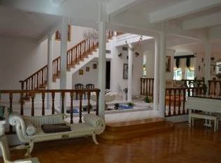 101 Dapplegray Rd, Bell Canyon, CA 91307