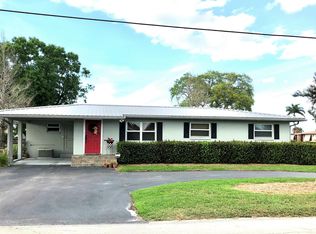 200 NE 3rd St, Belle Glade, FL 33430