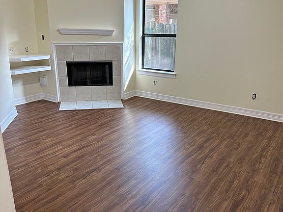 2nd image of 3115 Holly Oak Ct