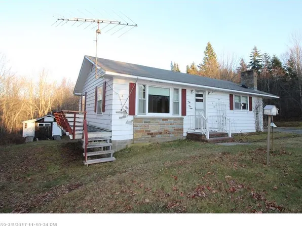 481 River Rd, Saint George, ME 04860