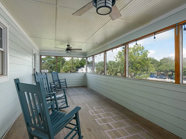 2108 Ion Ave — Photo 28