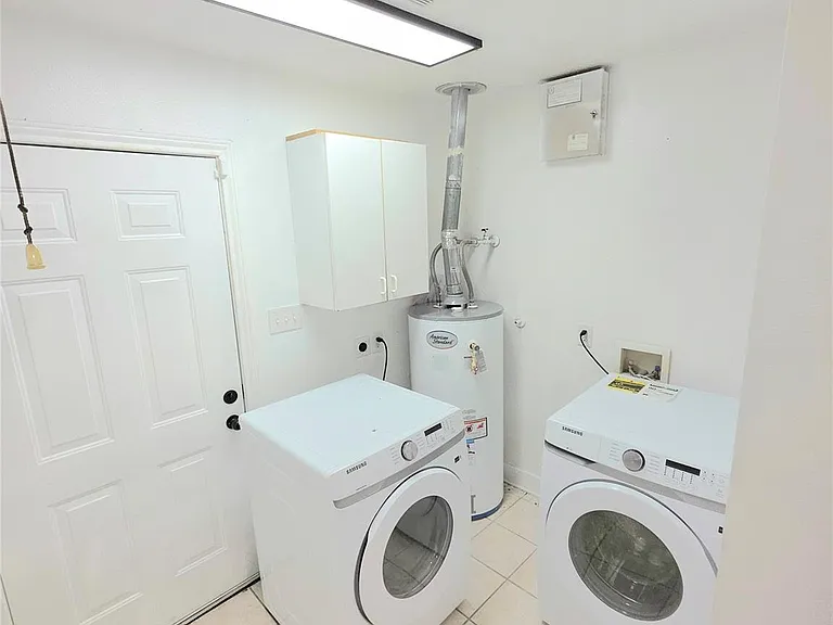 5335 Cherie Crest Ct — Photo 14