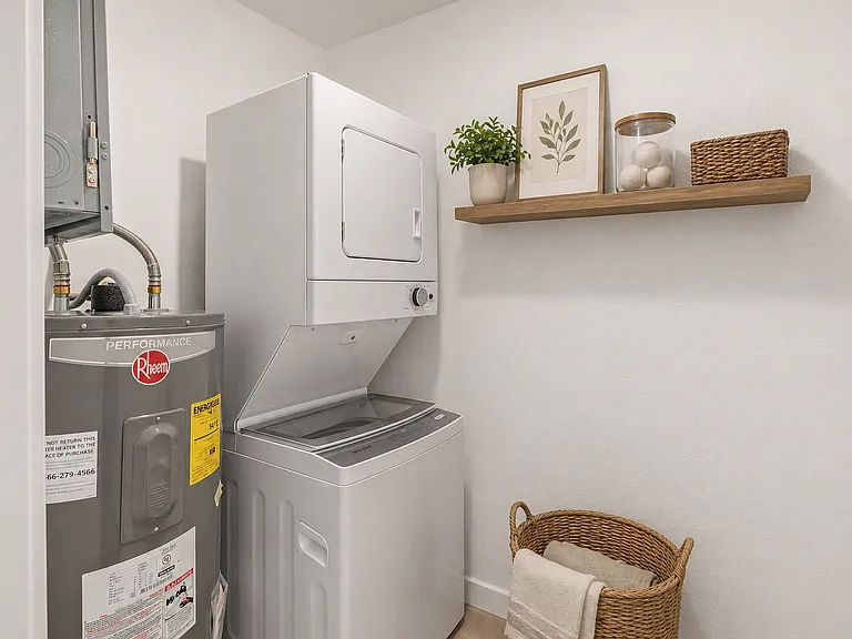 312 E Kinderman Dr #1 — Photo 7