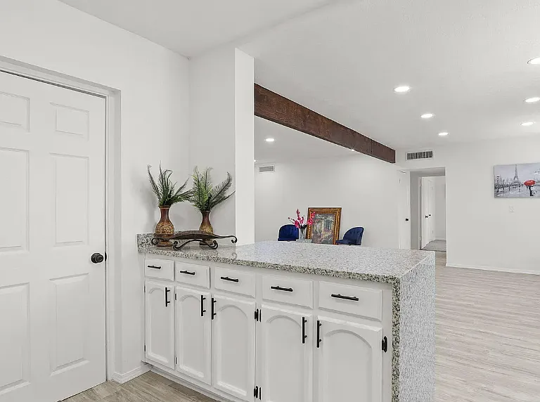 4924 Pikes Peak Dr — Photo 21