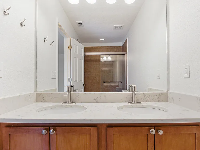 217 Sand Oak Blvd — Photo 28