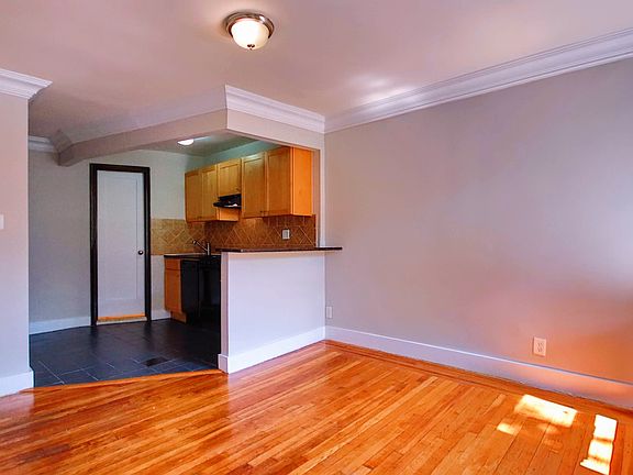 4th image of 128 Saint Marks Pl APT 3B