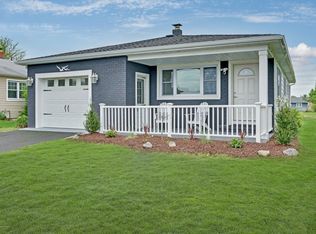 6 Rio Ct, Toms River, NJ 08757