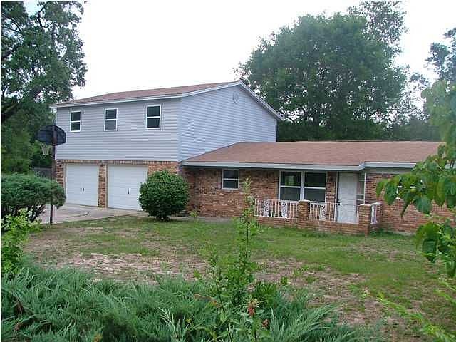 1st image of 468 Hancock Ln