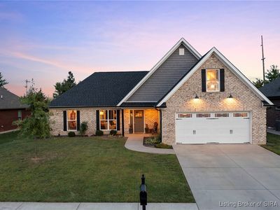 5726 Sugar Berry Lane, Jeffersonville, IN, 47130