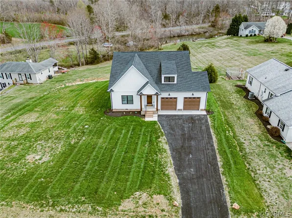 6907 Lakes Edge Way, Mineral, VA 23117