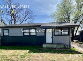 2716 E 3rd St, Lubbock, TX 79403