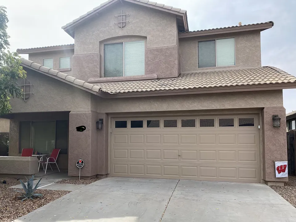 21520 N Sunset Dr