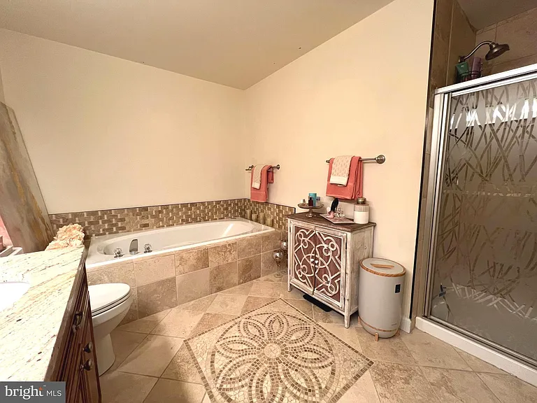 14246 Madrigal Dr — Photo 13