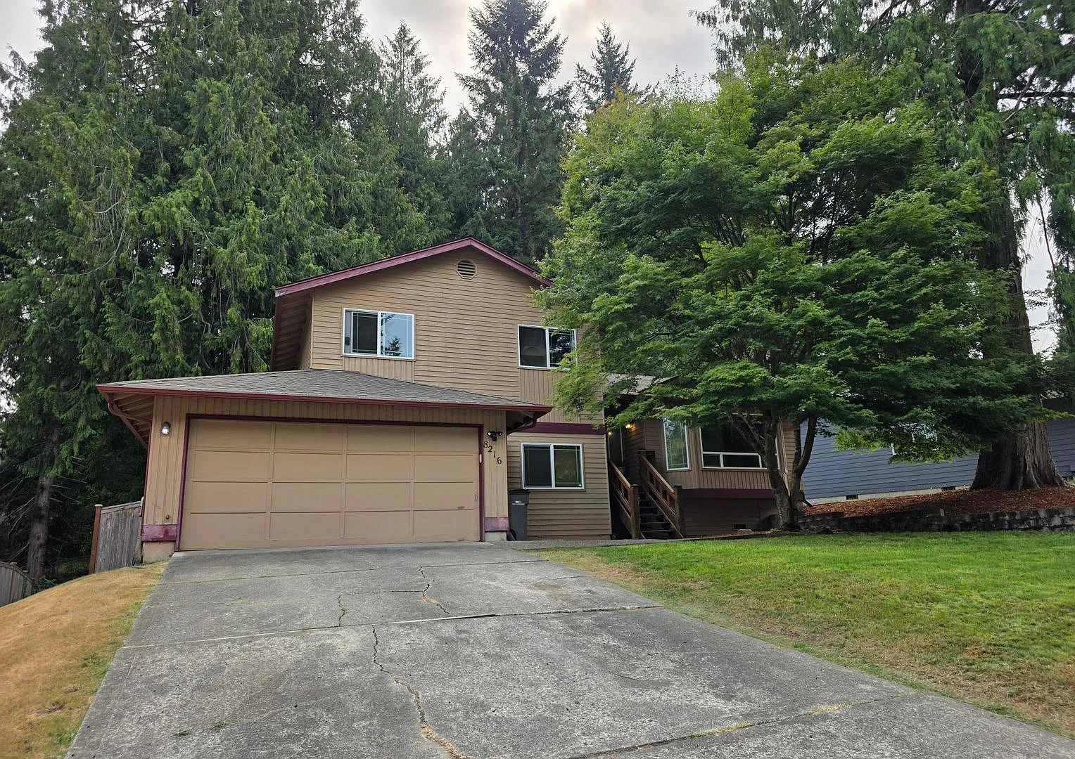 4 Bedroom Home In Convenient Bremerton Location! — Photo 1
