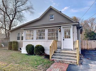 410 Green St, Beverly, NJ 08010