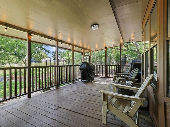 2nd image of 252 Hacienda Dr