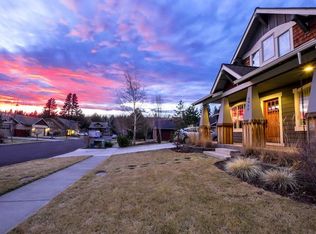 2962 NW Bordeaux Ln, Bend, OR 97703