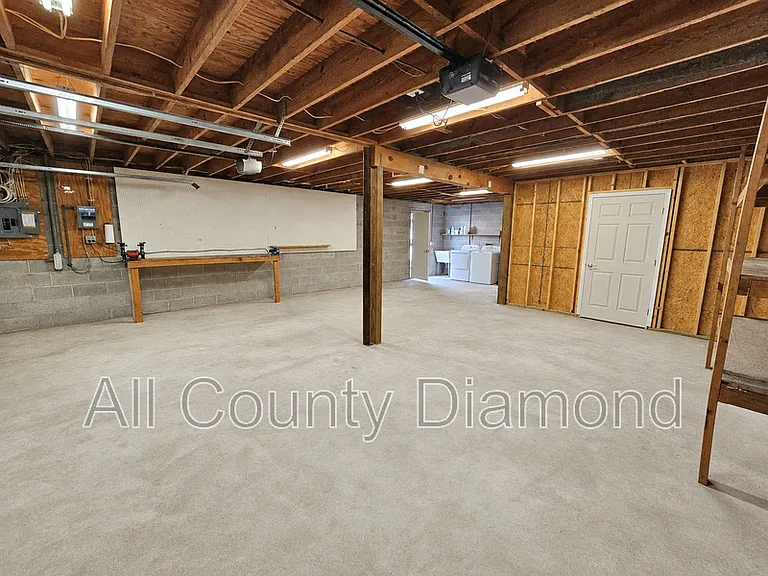 6009 Sunset Ave — Photo 21
