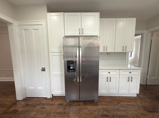 2041 W Farragut Ave APT 3, Chicago, IL 60625