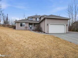10961 E Equestrian St, Palmer, AK 99645