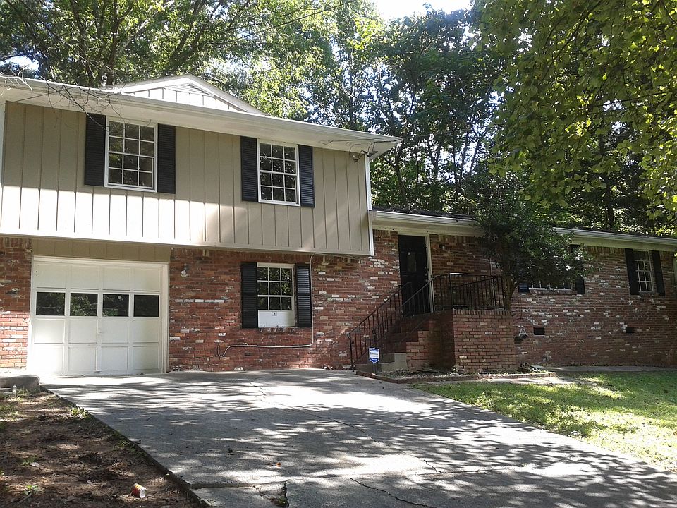 1st image of 6490 Birch Glen Dr
