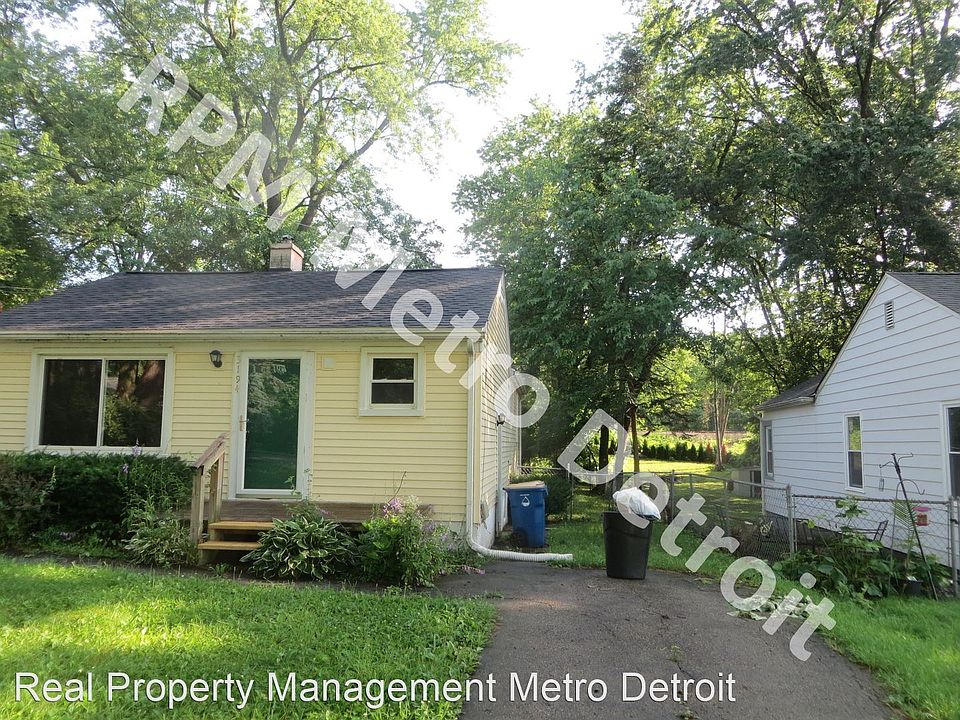 1st image of 3194 McCormick Dr