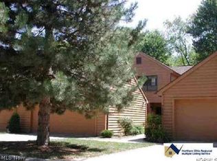 7460 Mill Race Ln #7460, Northfield, OH 44067