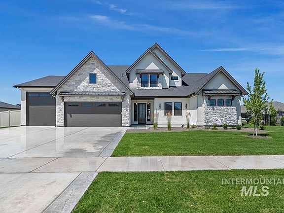 2nd image of 3506 N Templeton Way