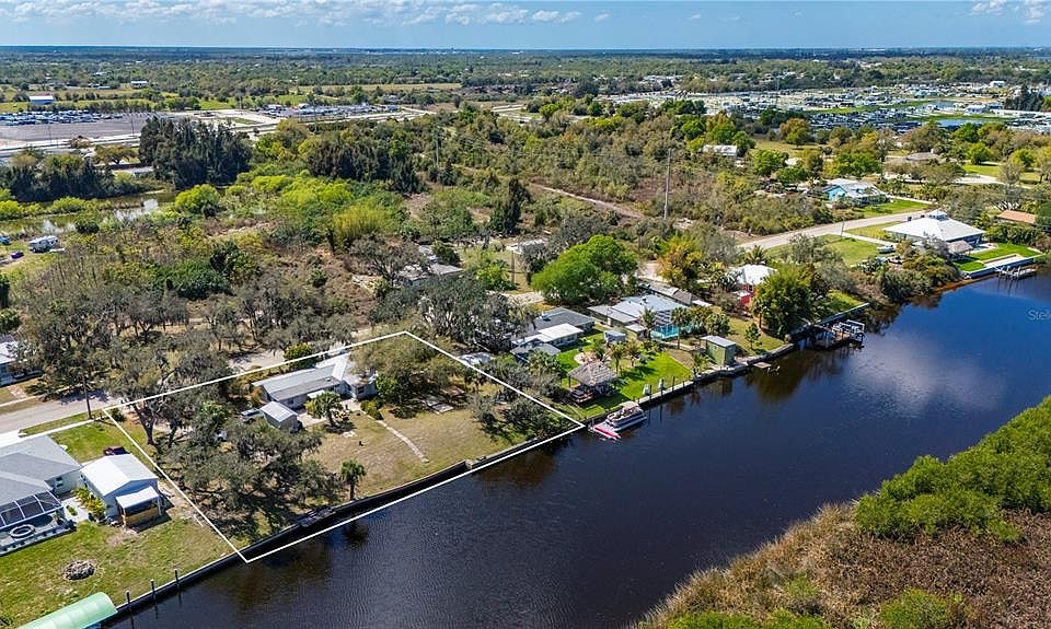 1st image of 7754 Riverside Dr