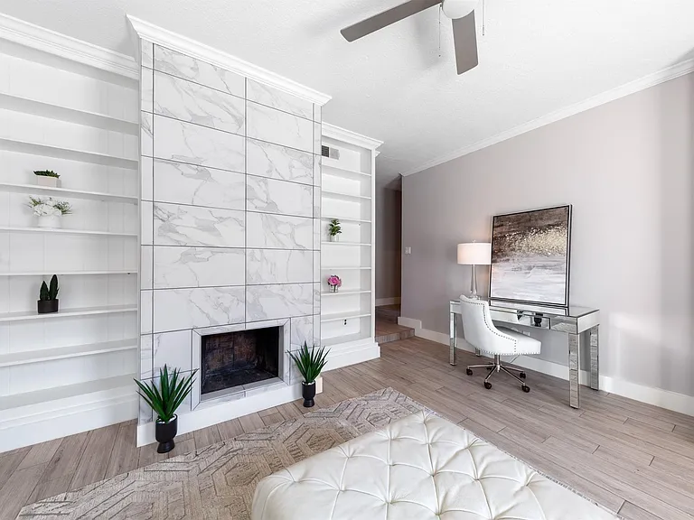 7700 Creekbend Dr #30 — Photo 4
